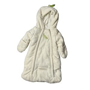 Bebe d'Amour Ivory/Green Bunting fleece Hooded Peas in a Pod Snowsuit 0-6 mo